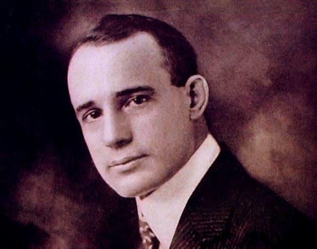 Napoleon Hill's 6 steps to success chapter 2 from Think And Grow Rich